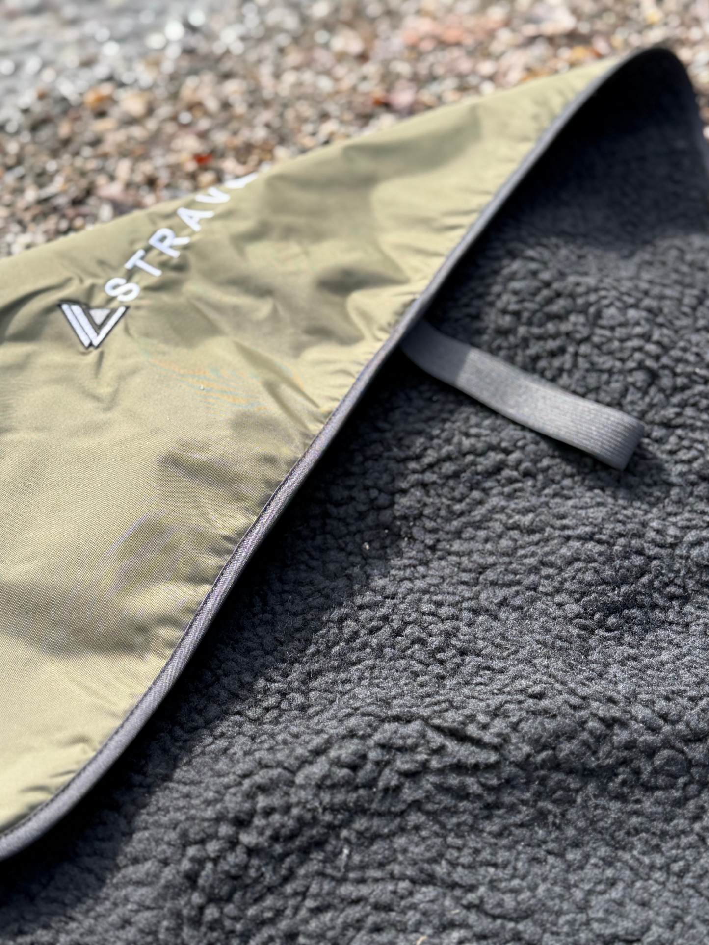 Changing Mat for Swimmers | Waterproof & Portable Change Mat - KHAKI GREEN