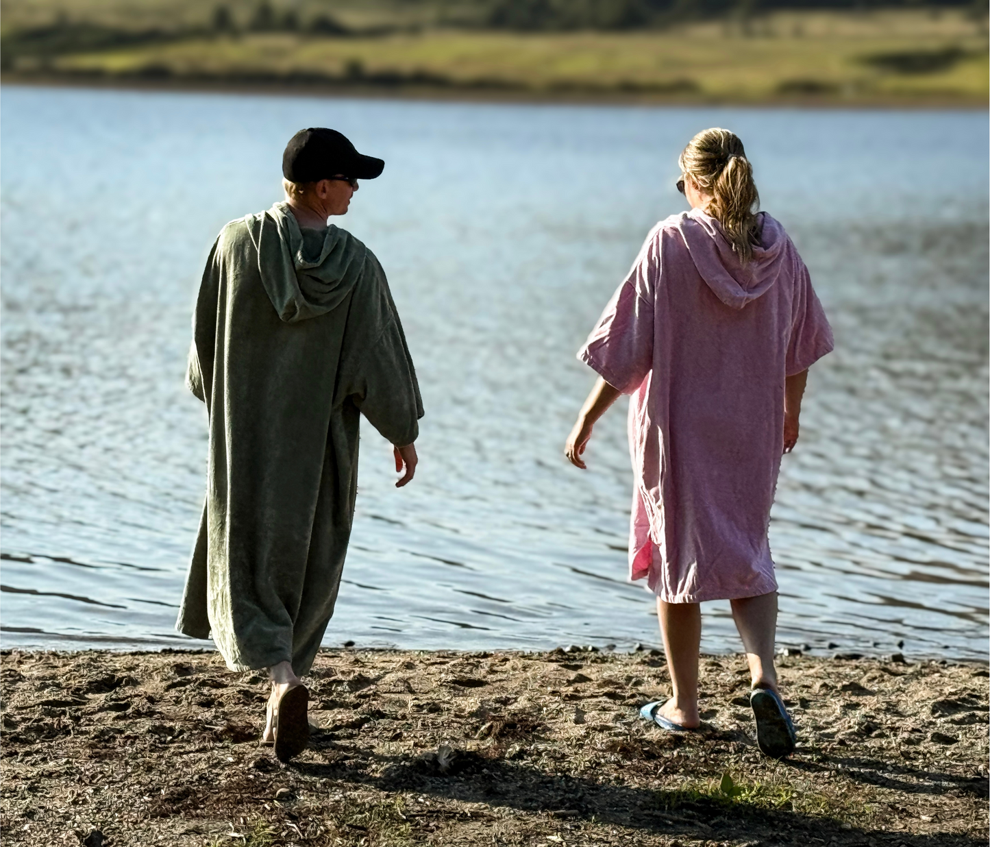 Stravaig Adult Hooded Towel Poncho Changing Robe - Blush Glen (PINK)