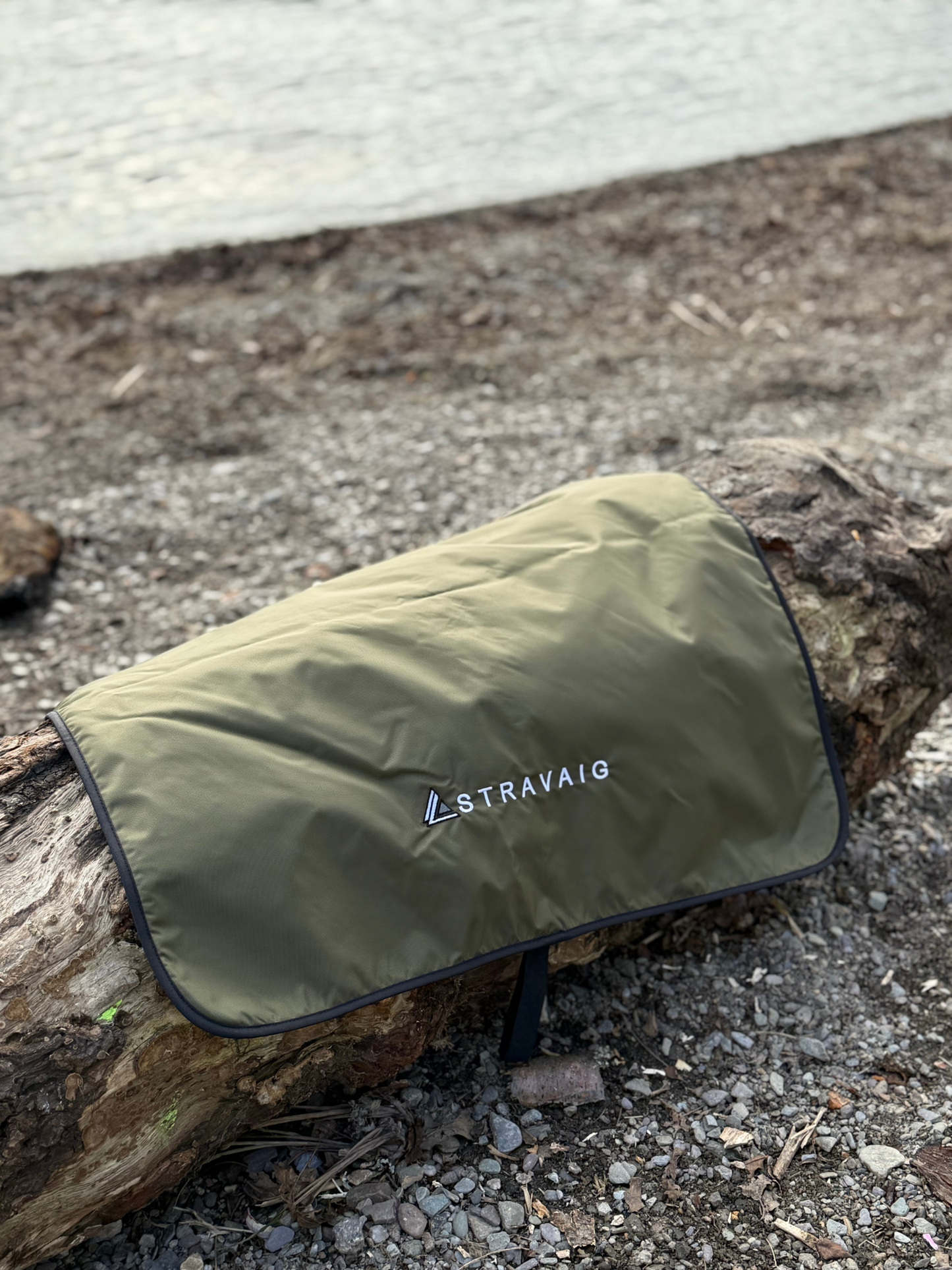 Changing Mat for Swimmers | Waterproof & Portable Change Mat - KHAKI GREEN
