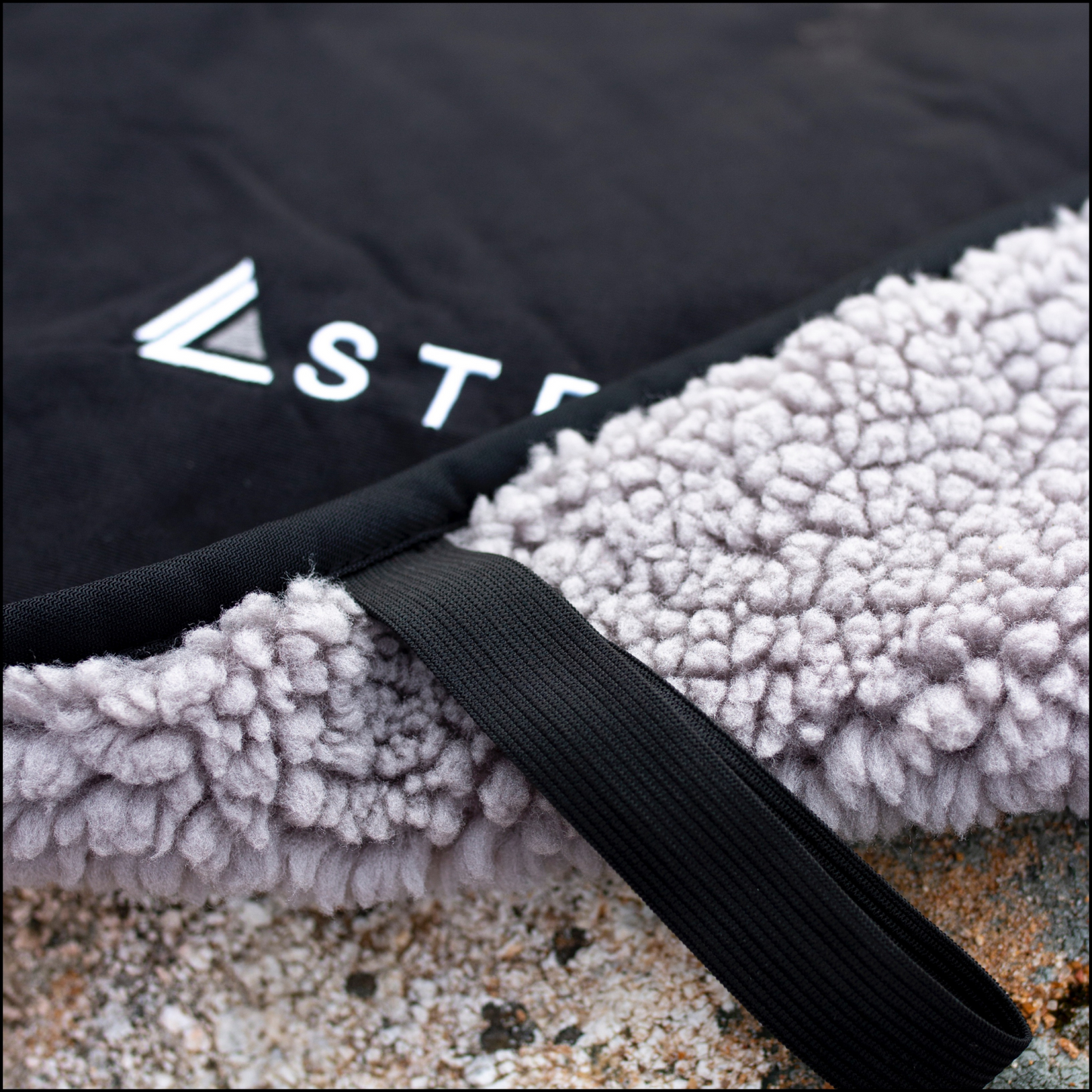 Changing Mat for Swimmers | Waterproof & Portable Change Mat - BLACK