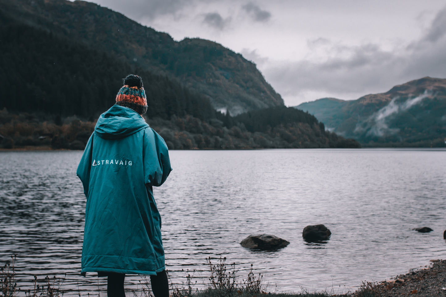 Adult Waterproof Changing Robe | Warm Sherpa Fleece-Lined Change Robe for Outdoor Adventures - TEAL