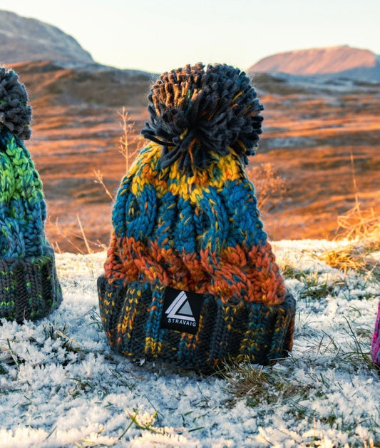 Stravaig Kids Ben Bobble Hat - Ben Vorlich (Orange/Blue/Yellow) - 2