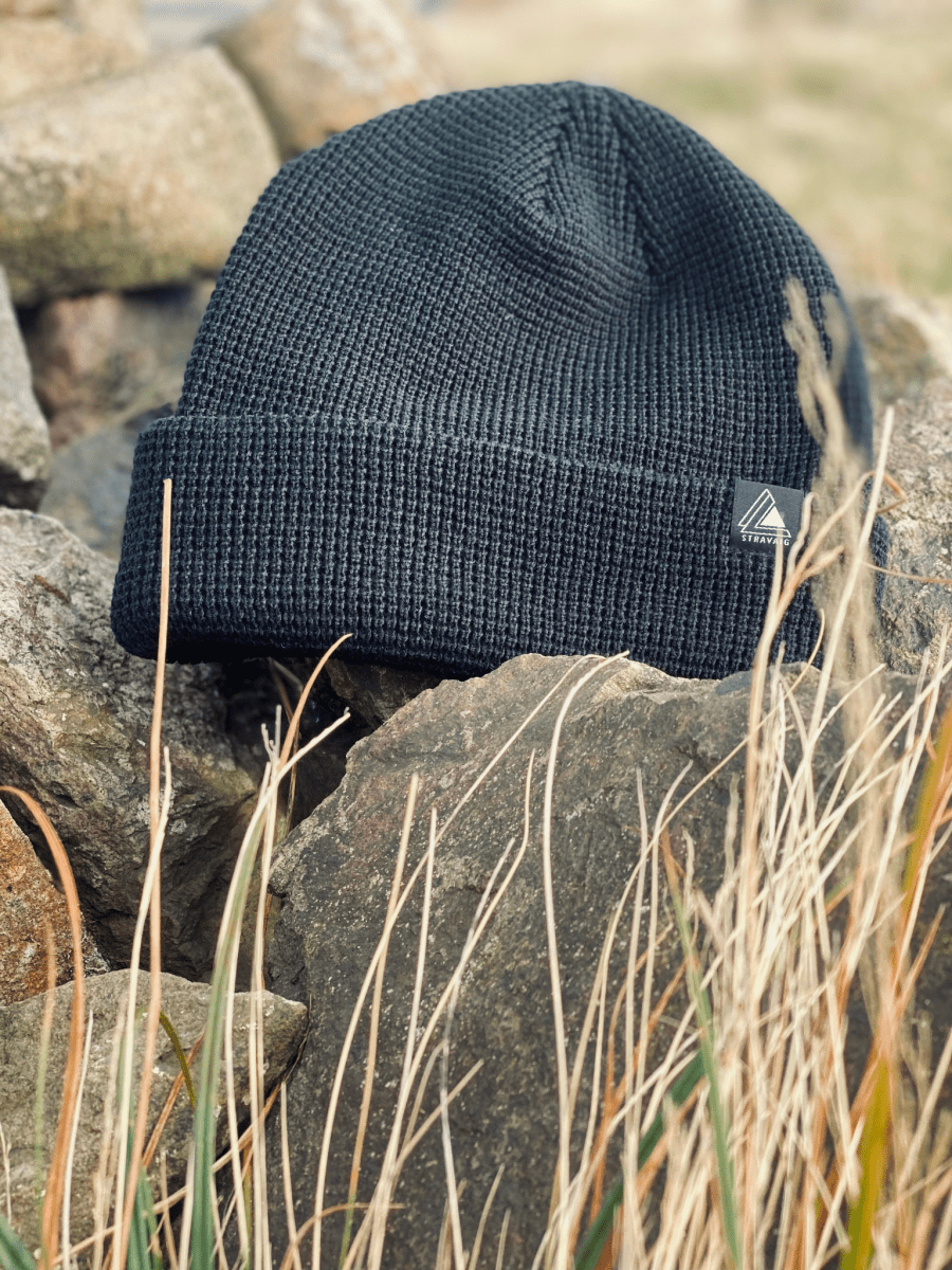 Waffle Knit Beanie Hat - Black - Stravaig