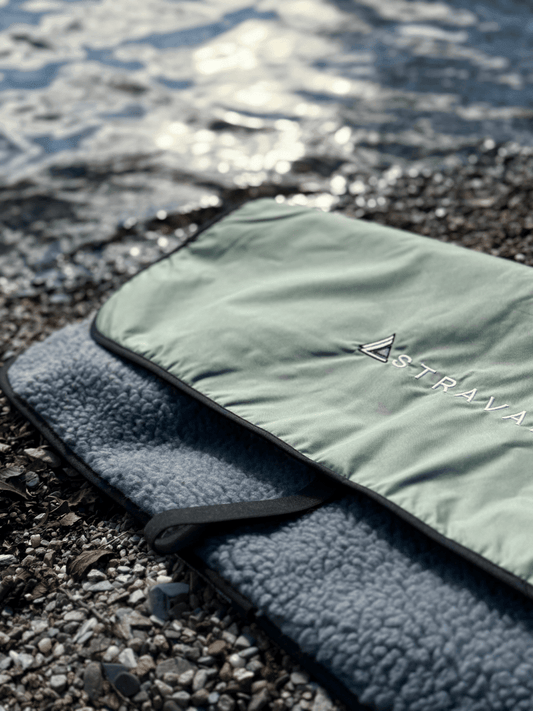 Outdoor Changing Kit Checklist (UK): Robe + Poncho + Change Mat - Stravaig