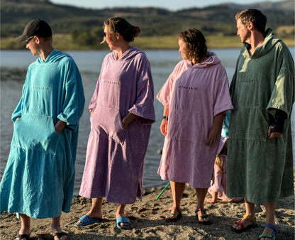 Stravaig Adult Hooded Towel Poncho Changing Robe - Blush Glen (PINK)