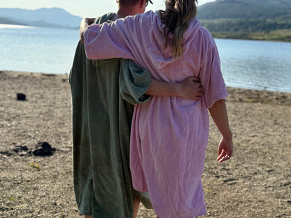 Stravaig Adult Hooded Towel Poncho Changing Robe - Blush Glen (PINK)