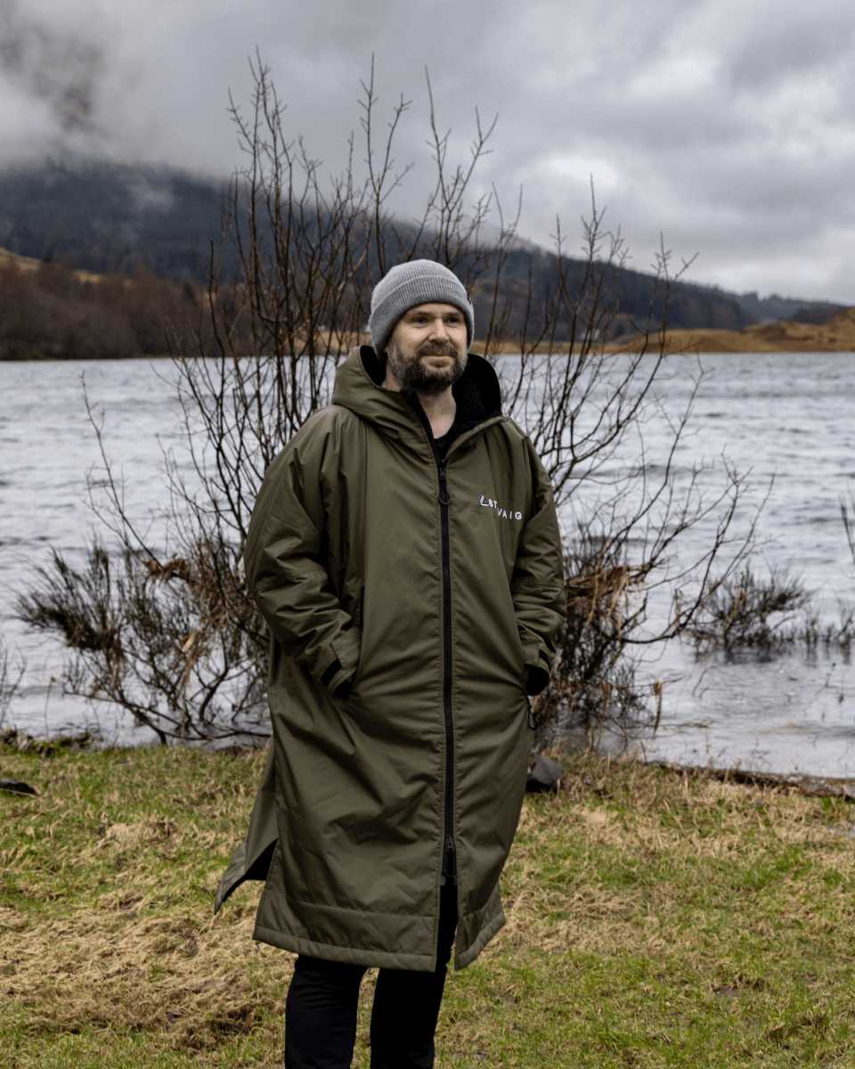 Stravaig Adult Waterproof Changing Robe - Highland Moss (KHAKI GREEN) - Stravaig