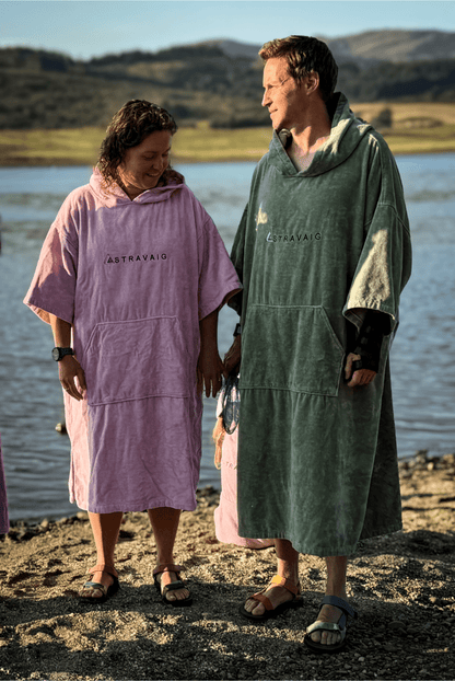 Stravaig Adult Hooded Towel Poncho Changing Robe - Blush Glen (PINK) - Stravaig