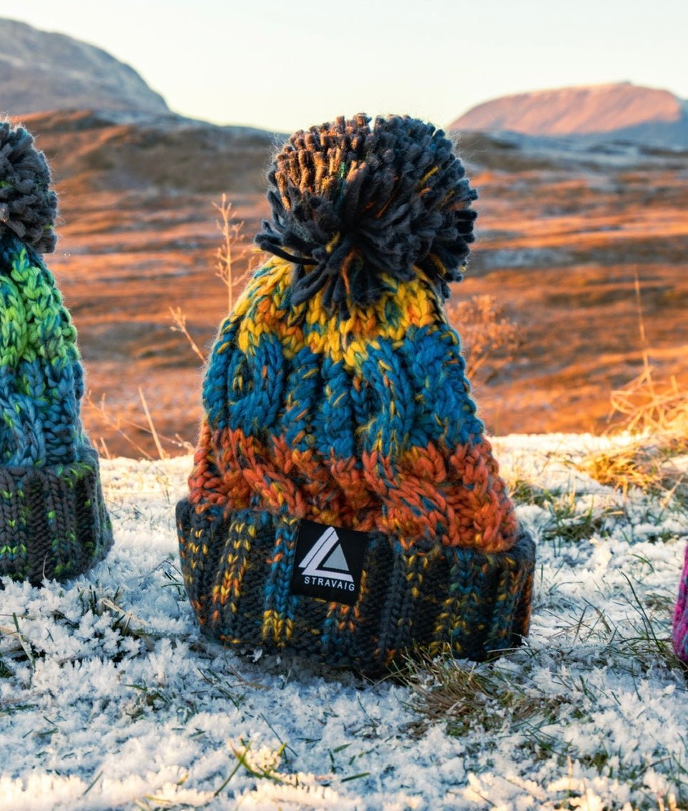 Stravaig Kids Ben Bobble Hat - Ben Vorlich (Orange/Blue/Yellow) - 2