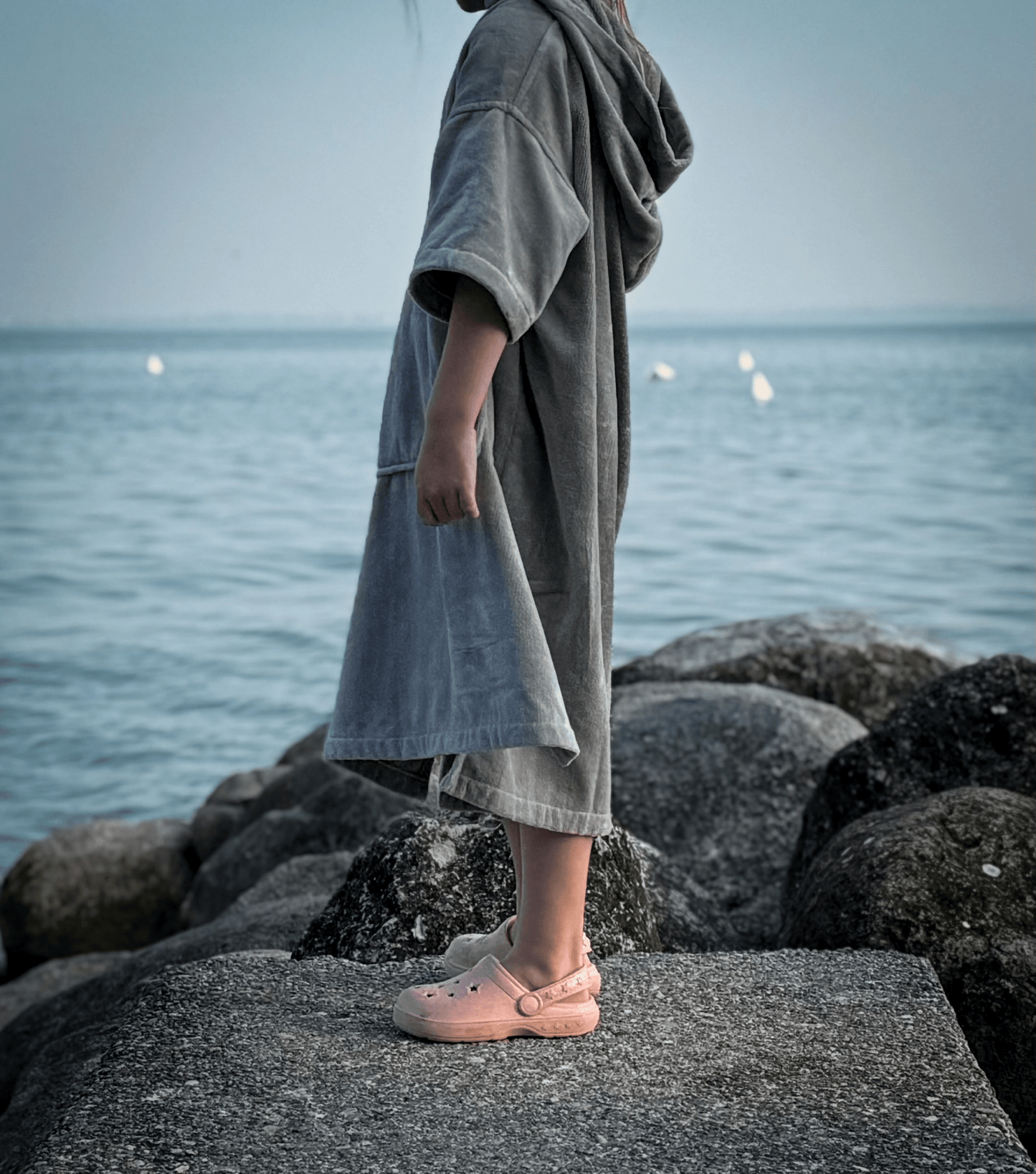 Stravaig Kids Hooded Towel Poncho Changing Robe - Mist Glen (Grey) - 4