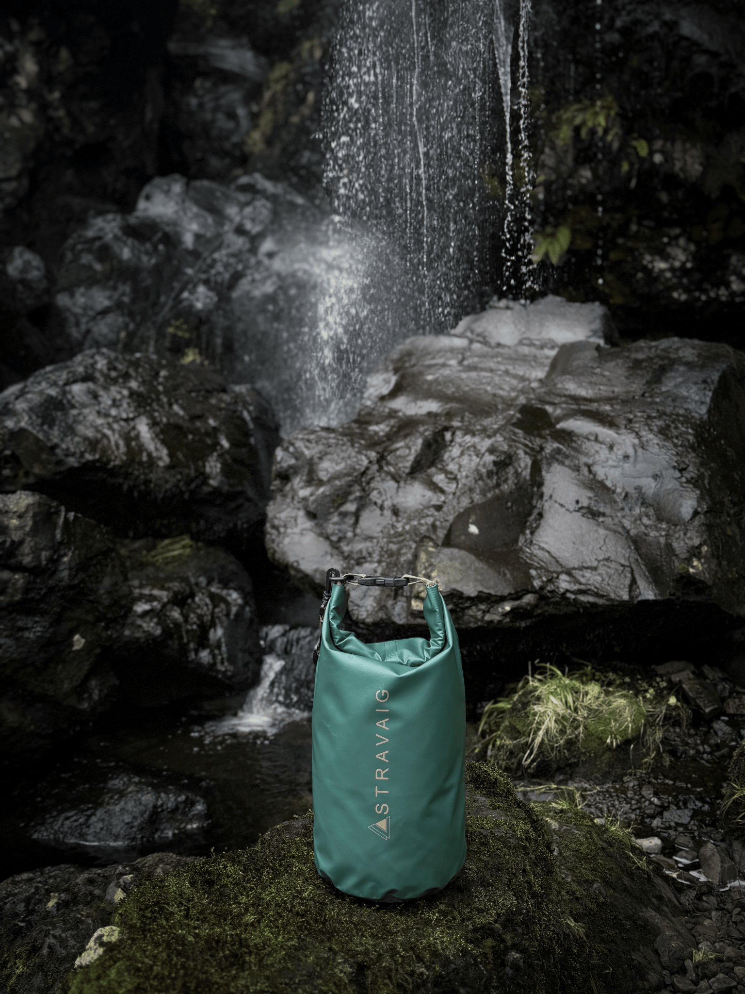 Stravaig Waterproof Dry Bag (5L/10L/20L) - Caledonian Green - 6