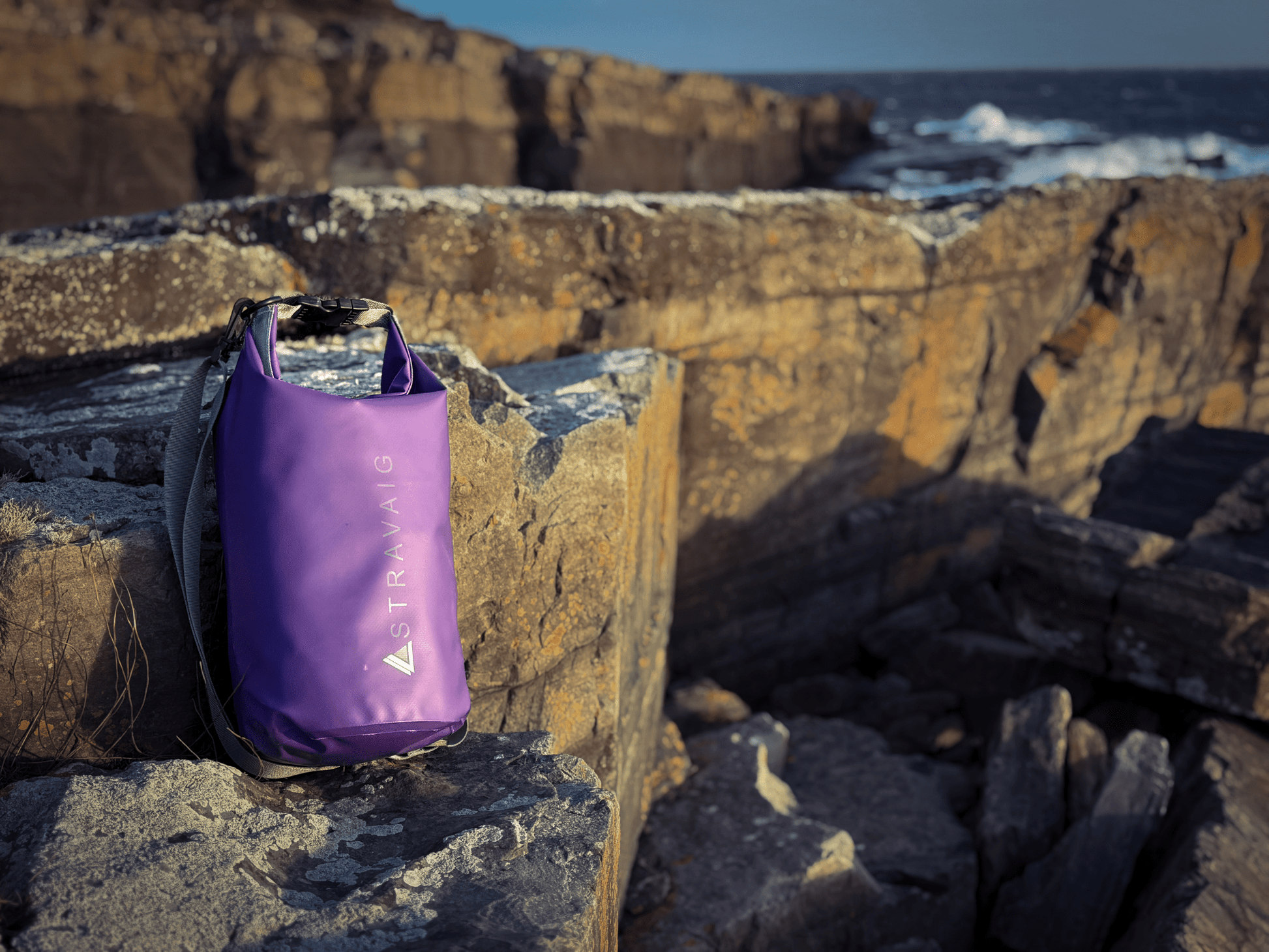 Stravaig Waterproof Dry Bag (5L/10L/20L) - Thistle Purple - 3