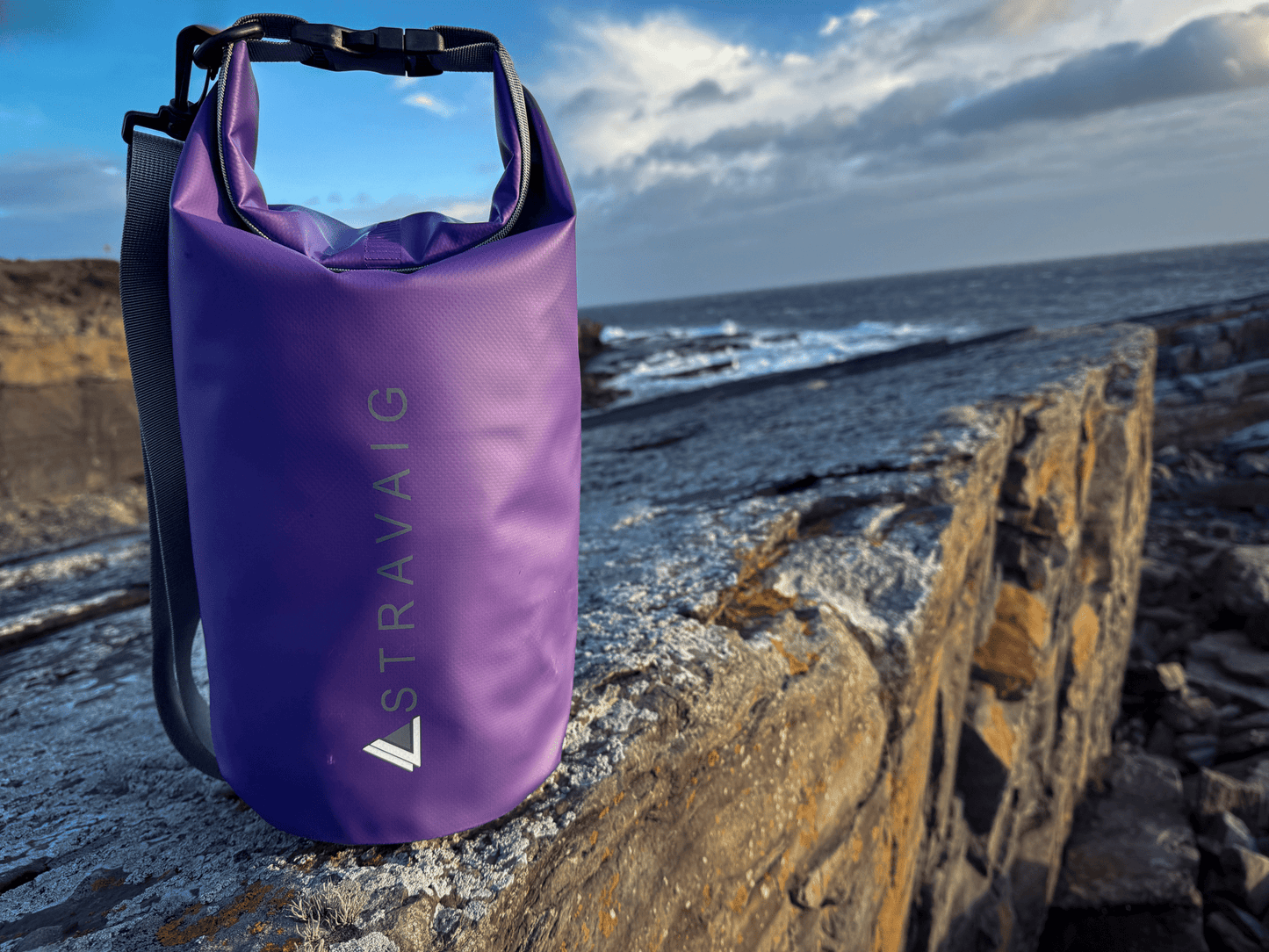 Stravaig Waterproof Dry Bag (5L/10L/20L) - Thistle Purple - 4