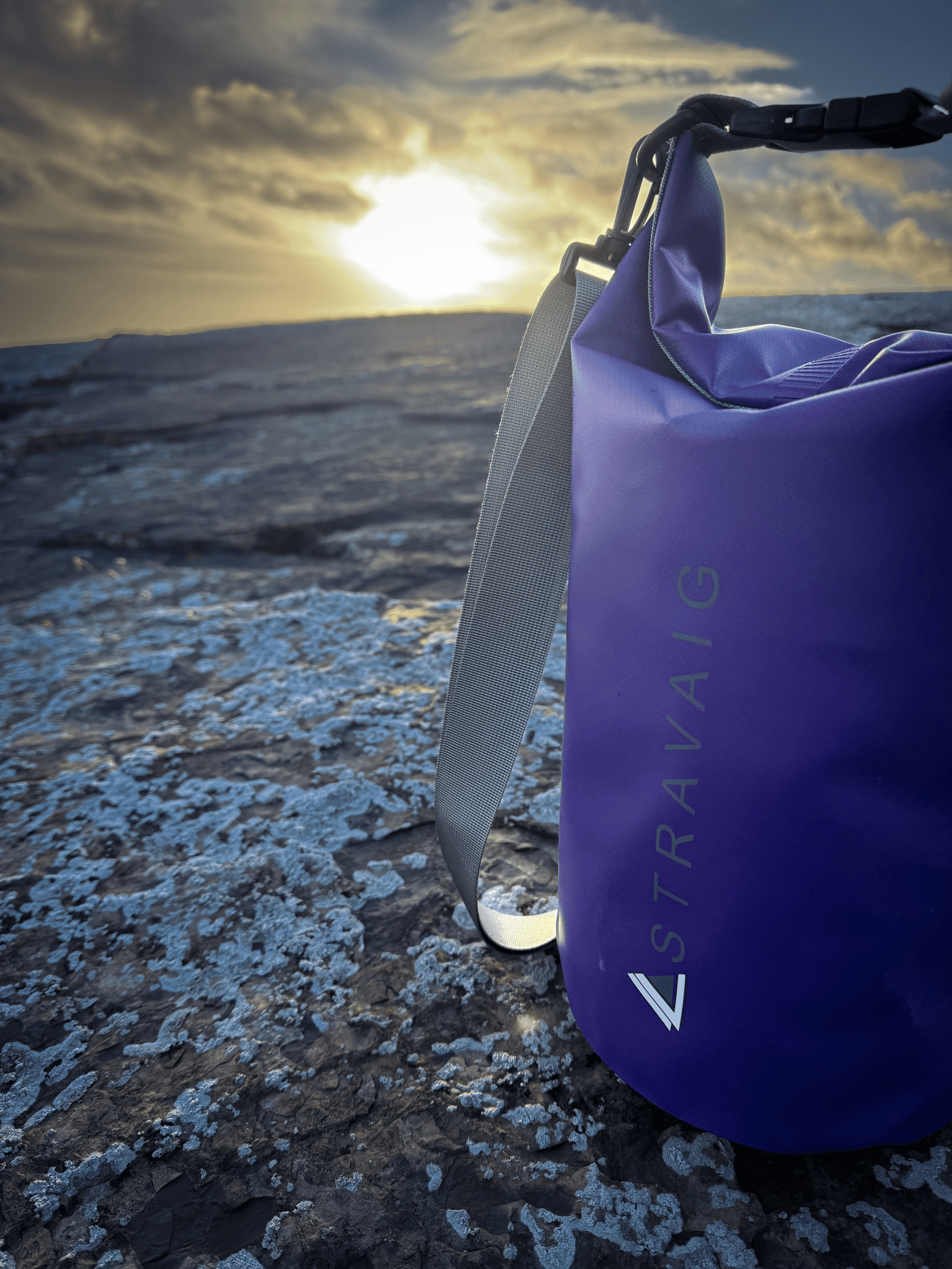 Stravaig Waterproof Dry Bag (5L/10L/20L) - Thistle Purple - 7
